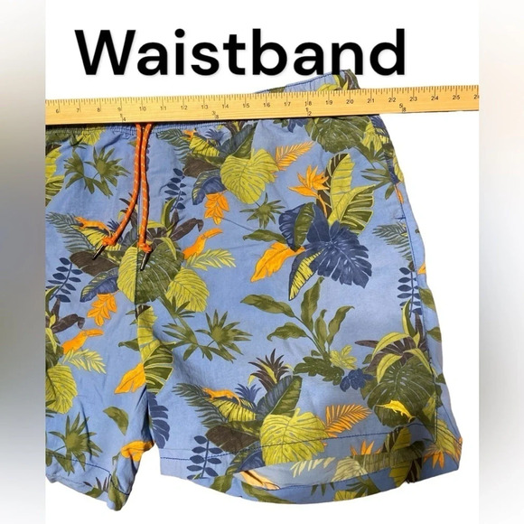 Tommy Bahama swimming trunks. Mesh under wear are orange on blue
A/28 - Picture 3 of 5